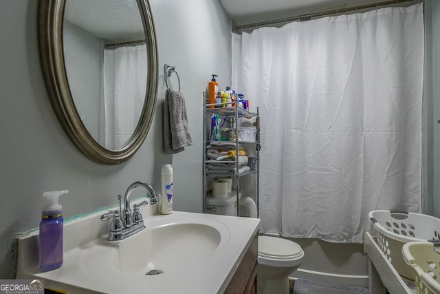 2147 Luna Lane, Gainesville, GA 30504