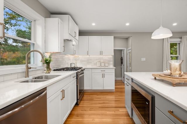 13 Wildwood Road, Andover, MA 01810