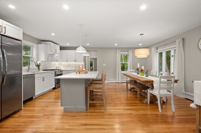 13 Wildwood Road, Andover, MA 01810