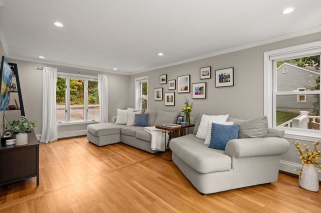 13 Wildwood Road, Andover, MA 01810