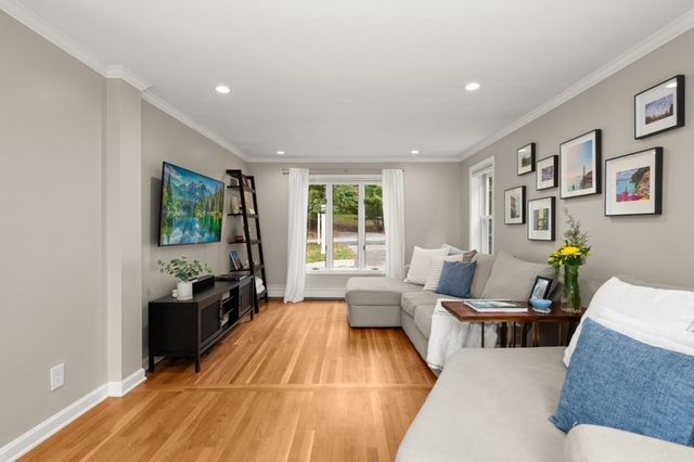 13 Wildwood Road, Andover, MA 01810