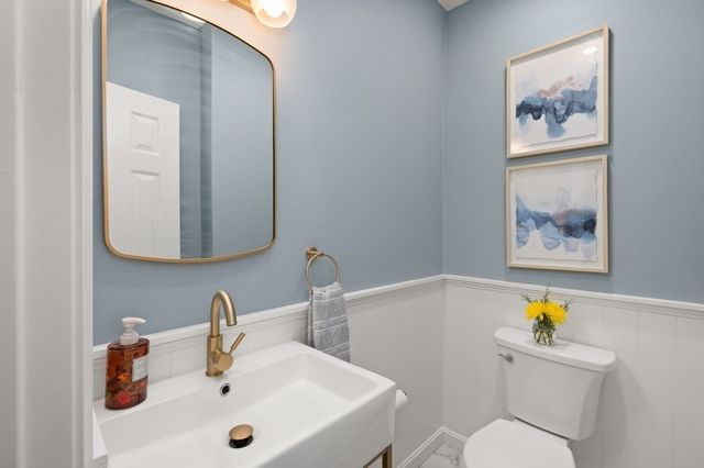 13 Wildwood Road, Andover, MA 01810