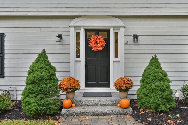 13 Wildwood Road, Andover, MA 01810