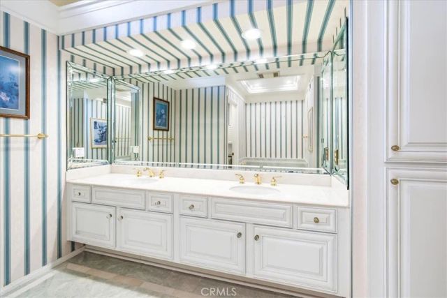 28391 Borgona, Mission Viejo, CA 92692