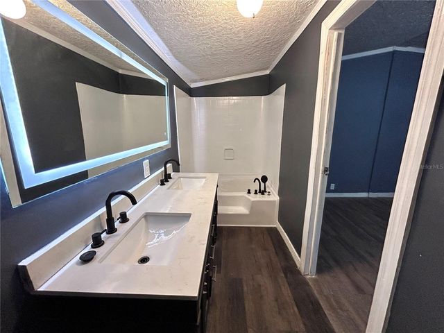 10638 BAY HILLS CIRCLE, Thonotosassa, FL 33592