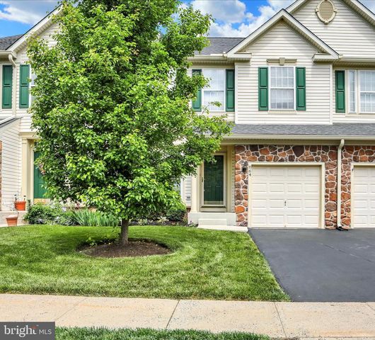 864 GERANIUM DR, Warrington, PA 18976