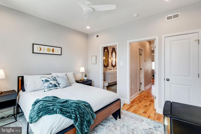 1935 CAMBRIDGE ST, Philadelphia, PA 19130