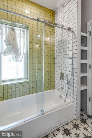 1935 CAMBRIDGE ST, Philadelphia, PA 19130