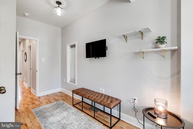 1935 CAMBRIDGE ST, Philadelphia, PA 19130