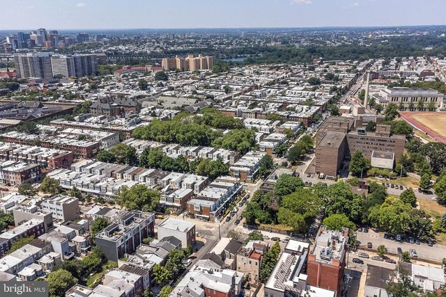 1935 CAMBRIDGE ST, Philadelphia, PA 19130