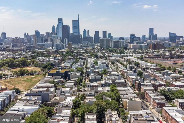 1935 CAMBRIDGE ST, Philadelphia, PA 19130