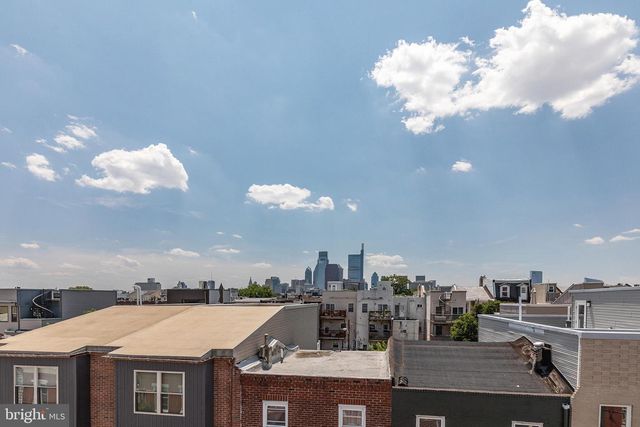 1935 CAMBRIDGE ST, Philadelphia, PA 19130