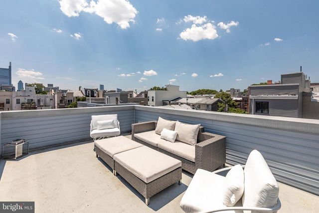 1935 CAMBRIDGE ST, Philadelphia, PA 19130