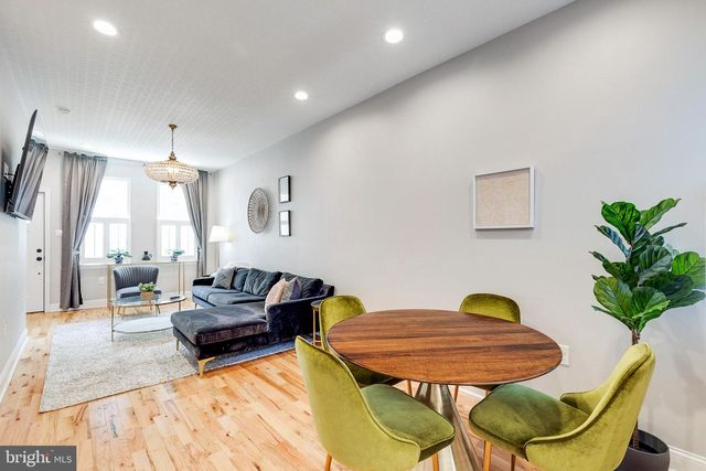 1935 CAMBRIDGE ST, Philadelphia, PA 19130