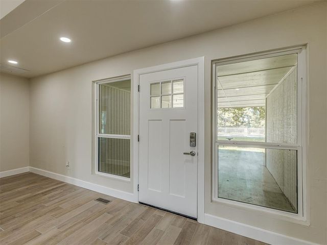 3802 N Country Club Road, Newcastle, OK 73065