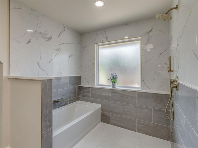 3802 N Country Club Road, Newcastle, OK 73065