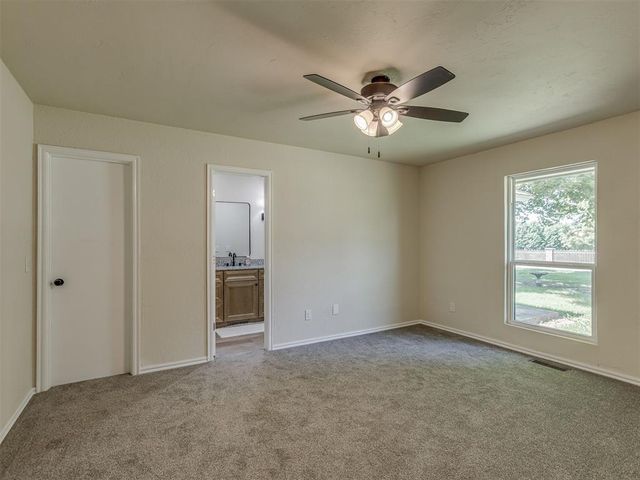 3802 N Country Club Road, Newcastle, OK 73065