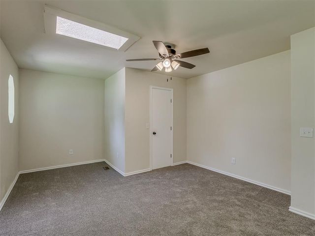 3802 N Country Club Road, Newcastle, OK 73065