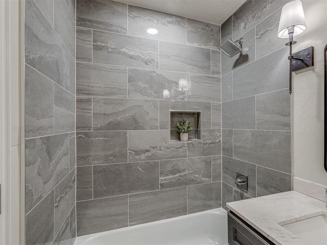 3802 N Country Club Road, Newcastle, OK 73065