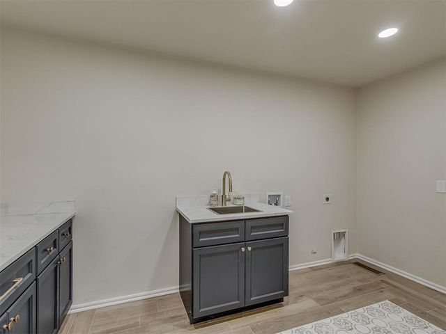 3802 N Country Club Road, Newcastle, OK 73065