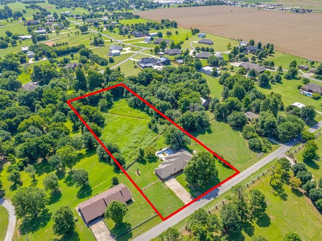 3802 N Country Club Road, Newcastle, OK 73065