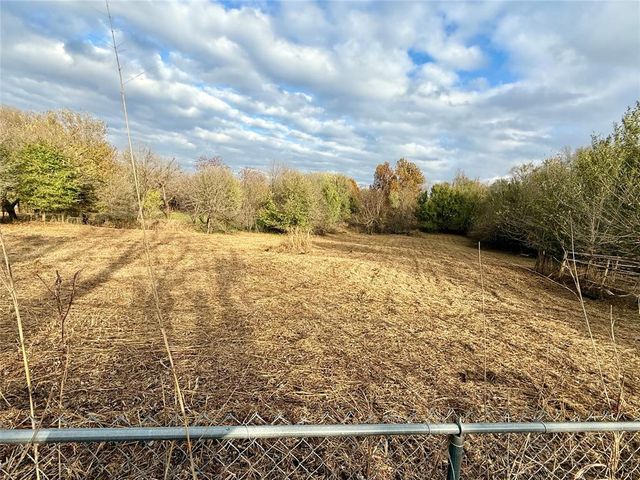 3802 N Country Club Road, Newcastle, OK 73065