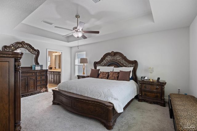 3527 Bonfire Ln, Pensacola, FL 32526