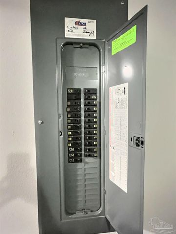 3527 Bonfire Ln, Pensacola, FL 32526