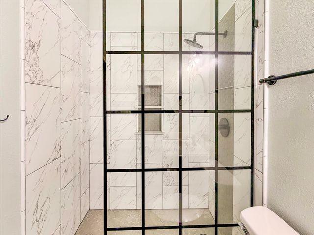 4710 Meadow Way Drive, Deer Park, TX 77536