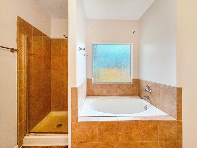 4710 Meadow Way Drive, Deer Park, TX 77536