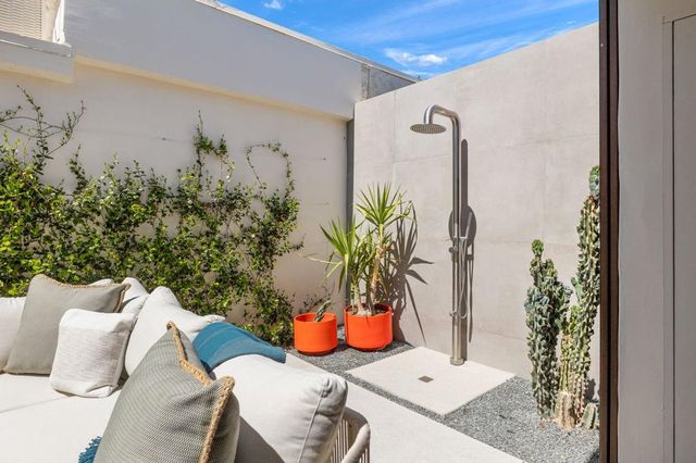 20 Lafayette Drive, Rancho Mirage, CA 92270