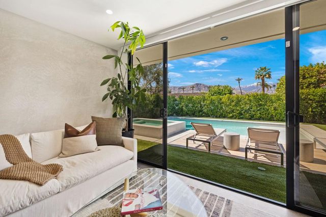 20 Lafayette Drive, Rancho Mirage, CA 92270