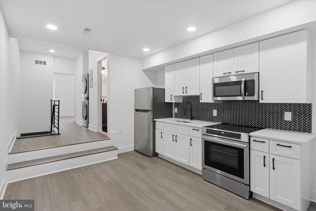 2651 N 9TH ST, Philadelphia, PA 19133