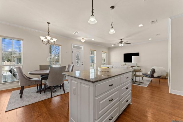 17262 Clear Spring Ave, Greenwell Springs, LA 70739