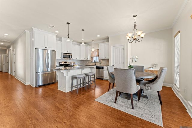 17262 Clear Spring Ave, Greenwell Springs, LA 70739