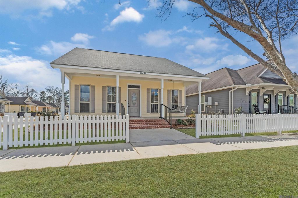 17262 Clear Spring Ave, Greenwell Springs, LA 70739