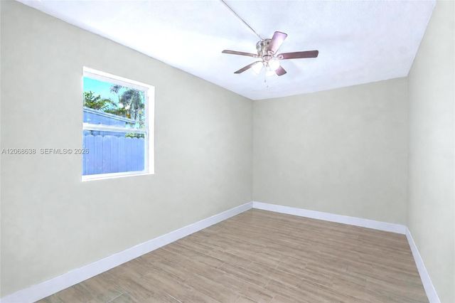 1854 Lauderdale Manor Drive, Fort Lauderdale, FL 33311