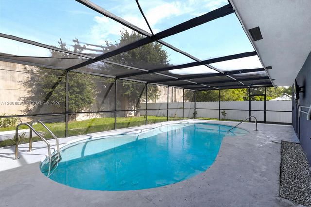 1854 Lauderdale Manor Drive, Fort Lauderdale, FL 33311