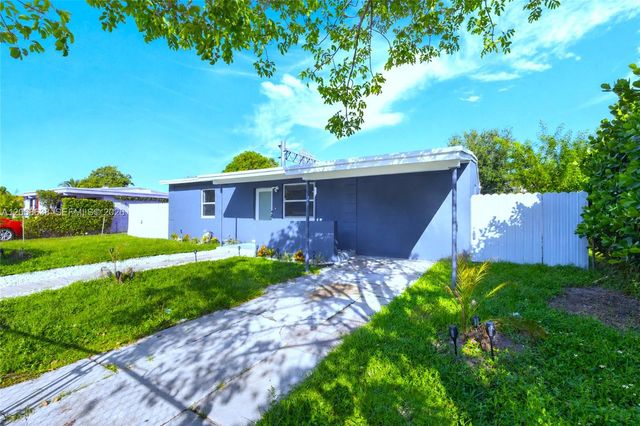 1854 Lauderdale Manor Drive, Fort Lauderdale, FL 33311