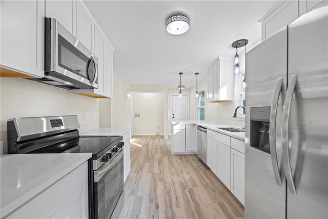 323 Lake Forest Circle, Anderson, SC 29625
