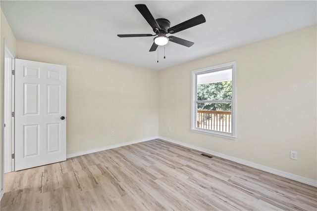 323 Lake Forest Circle, Anderson, SC 29625