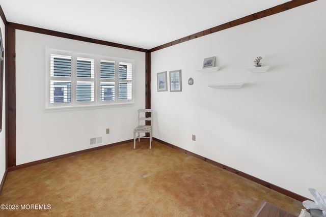 644 Berkeley Avenue, Beachwood, NJ 08722