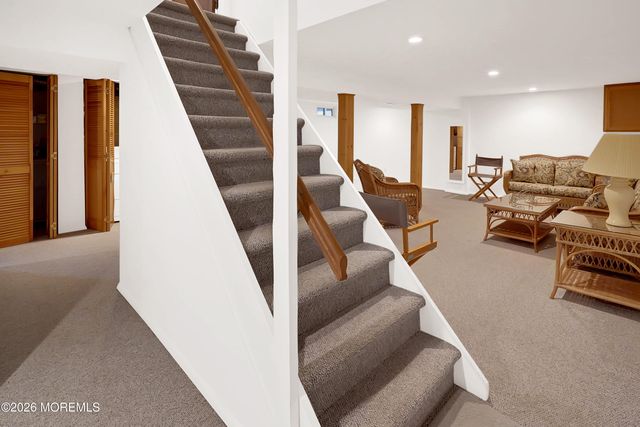 644 Berkeley Avenue, Beachwood, NJ 08722