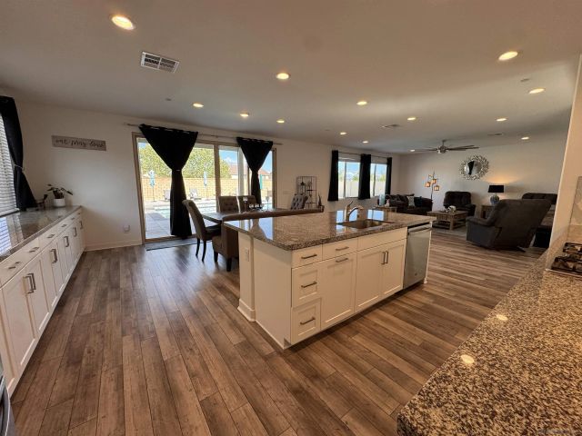 29356 Stageline Circle, Menifee, CA 92584