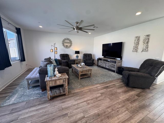 29356 Stageline Circle, Menifee, CA 92584