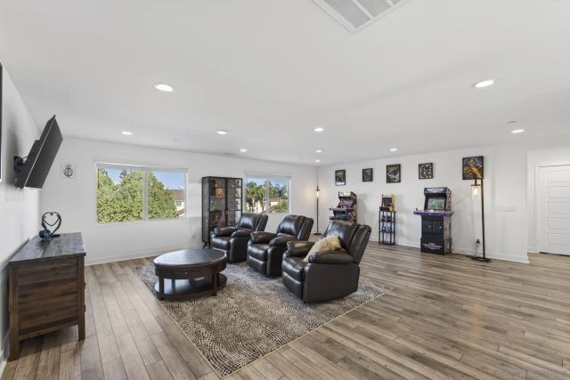 29356 Stageline Circle, Menifee, CA 92584