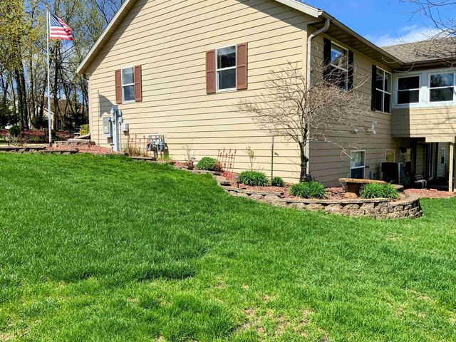 380 W Sunset Drive, Milton, WI 53563