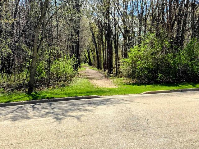 380 W Sunset Drive, Milton, WI 53563