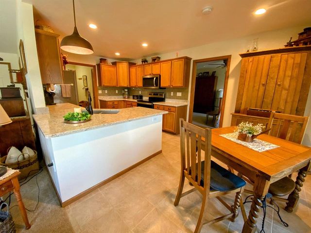 380 W Sunset Drive, Milton, WI 53563