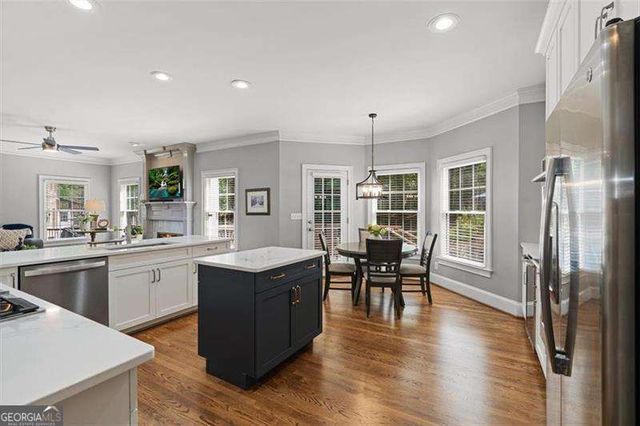 1020 Knoll Terrace, Roswell, GA 30075